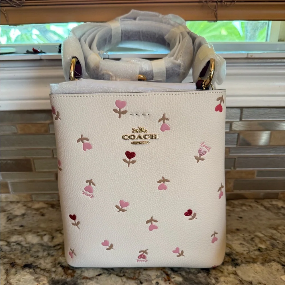 Coach White and Pink Floral Women's Bag - Picture 1 of 8